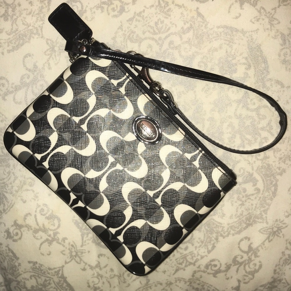 Coach Wristlet Black/White Small